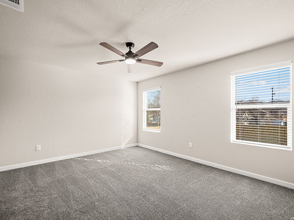 2nd image of 1414 Paso Hondo