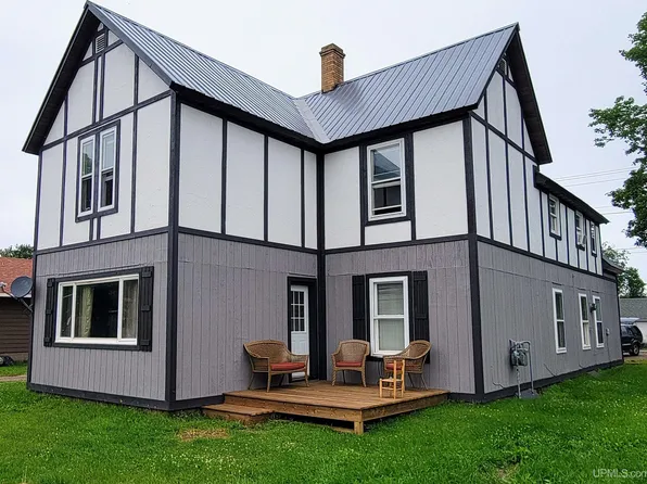763 Maurice St, Ishpeming, MI 49849