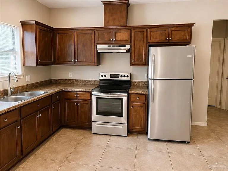 2707 E Garfield Ave #A — Photo 9