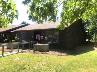 461 James Ct, High Point, NC 27265