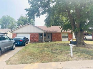 1921 E Cherry Ave, Enid, OK 73701