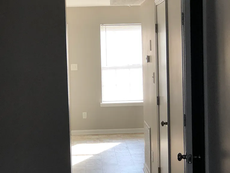 2302 Raleigh Ct #2 — Photo 11