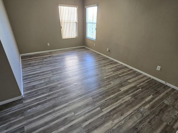 4th image of 10815 Silver Lace Ln