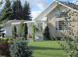 11 Sunset Cir, Rexburg, ID 83440