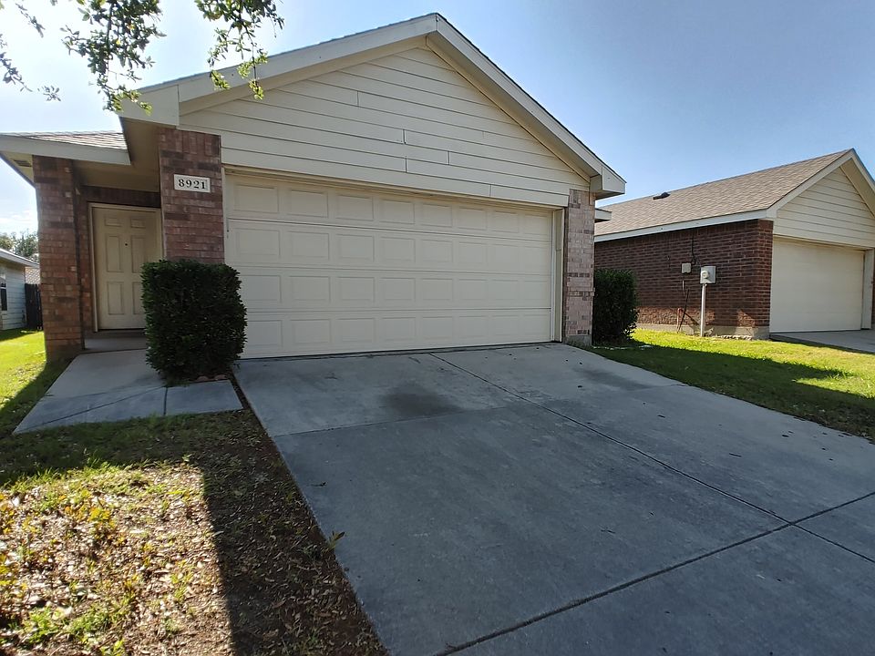 1st image of 8921 Sun Haven Way
