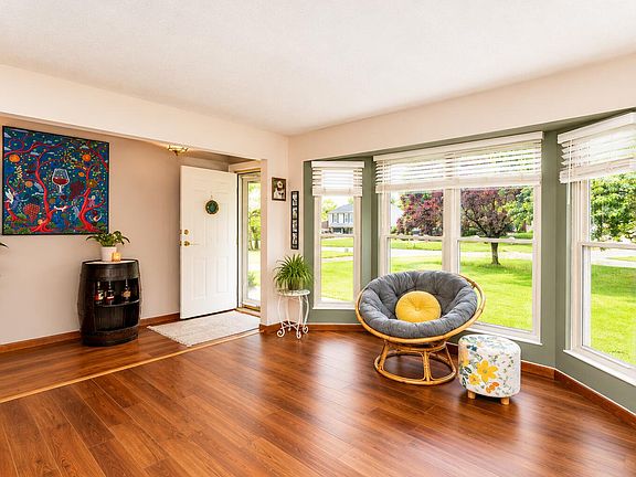 3rd image of 3111 Allens Fork Dr