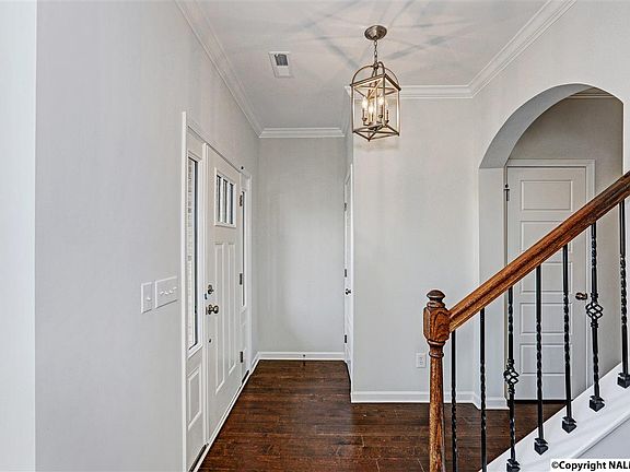 4th image of 214 Skehan St
