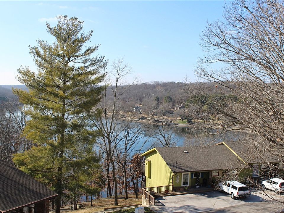 1st image of 17 Connie Ln