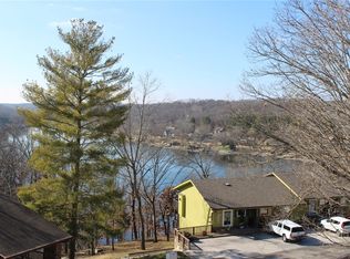 17 Connie Ln, Bella Vista, AR 72715