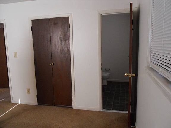 Master Bed &amp; Bath