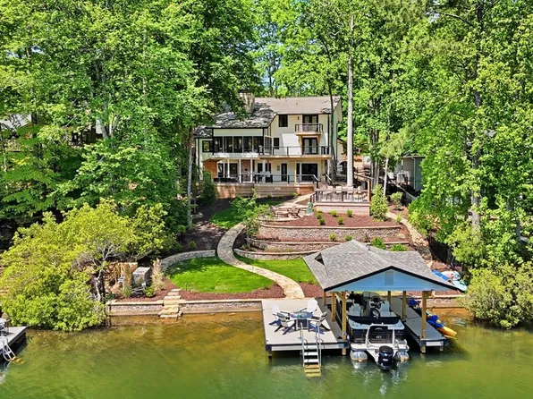 145 Broadwater Ct, Waleska, GA 30183