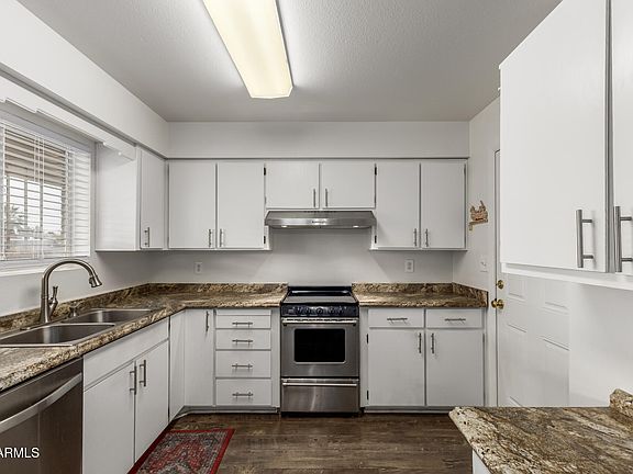 3rd image of 6037 E EVERGREEN Street