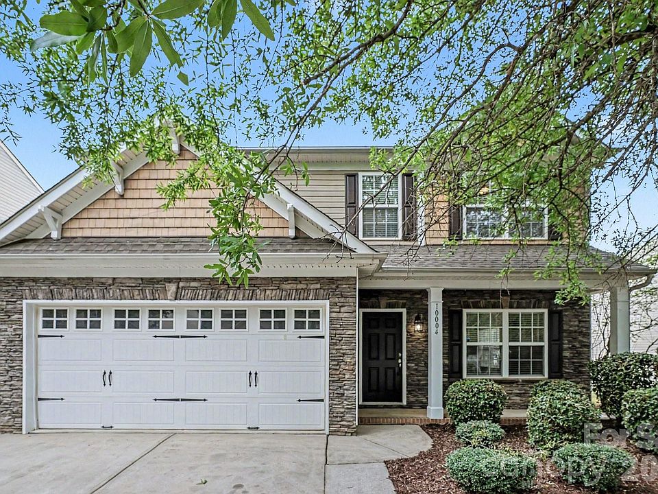 1st image of 10004 Barrands Ln