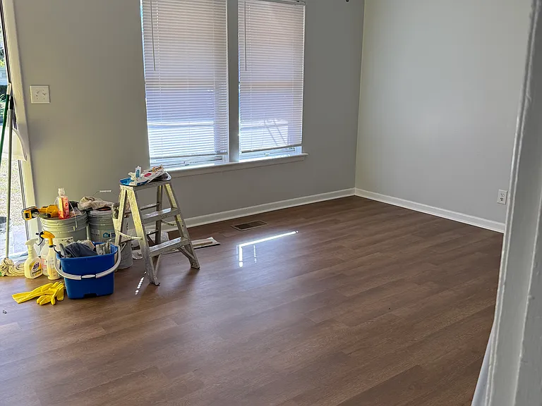 804 Freemont St SW — Photo 12