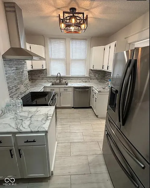 3 bed, 2194 sqft, $2,400 — Photo 4