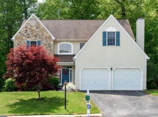 1002 Kimberly Ln, Downingtown, PA 19335