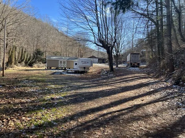 145 Buffalo Br, Morehead, KY 40351