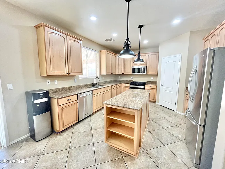 17269 W Morning Glory St — Photo 7