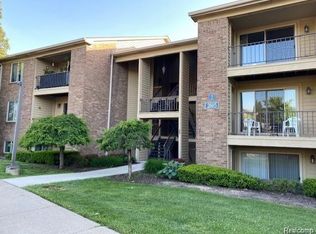 2605 Greenstone Blvd APT 210, Auburn Hills, MI 48326