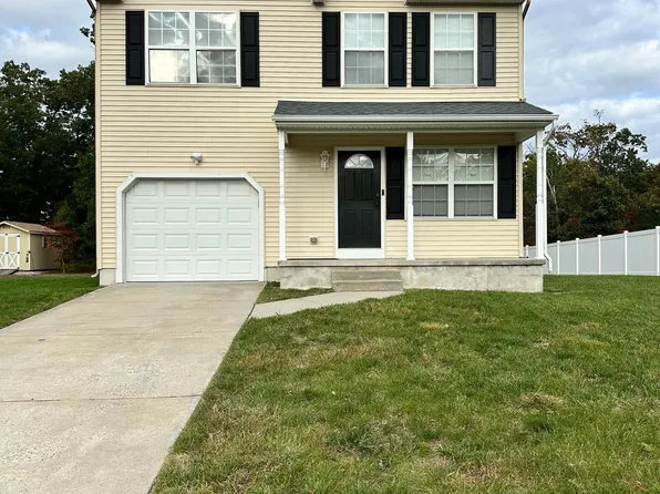 915 Shar Lane Blvd, Millville, NJ 08332