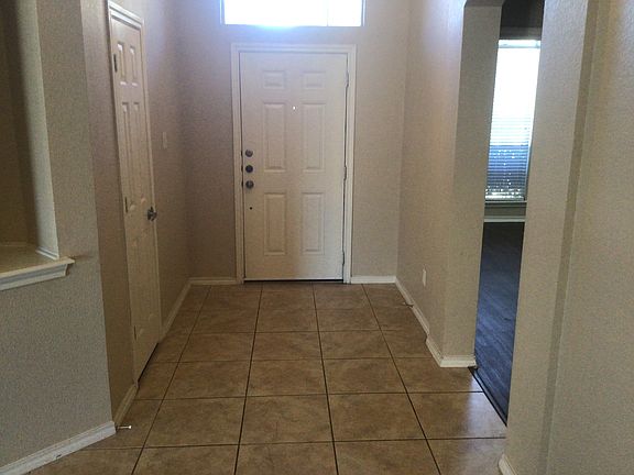 2nd image of 1105 Mourning Dove Dr