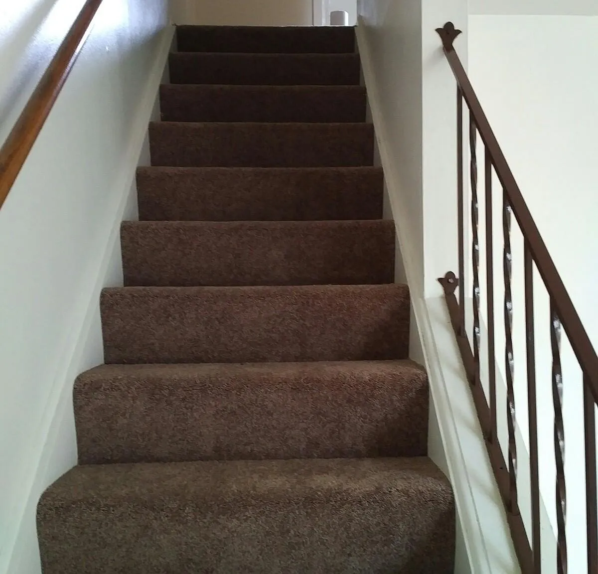 2159 Lake Glen Ct — Photo 2