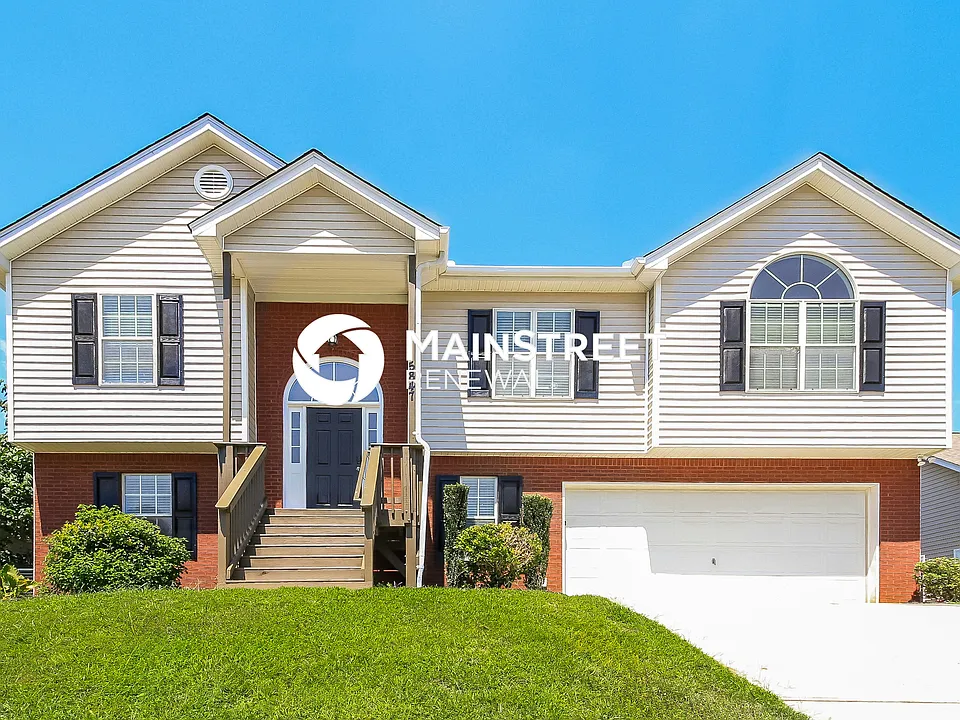 5847 Colonnade Dr