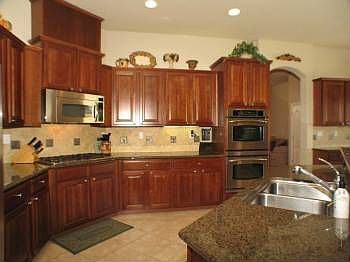 5th image of 505 Lohse Ct