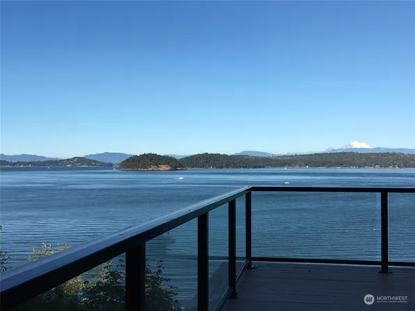 5154 Anglers Haven Drive, Oak Harbor, WA 98277