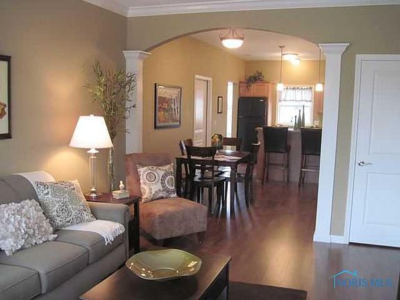 4th image of 1637 Brooklynn Park