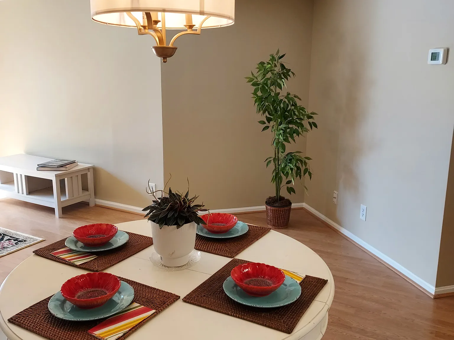 1 bed, 721 sqft, $2,475 — Photo 2
