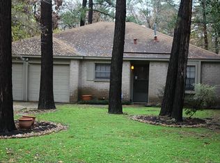 111 W White Willow Cir, Spring, TX 77381