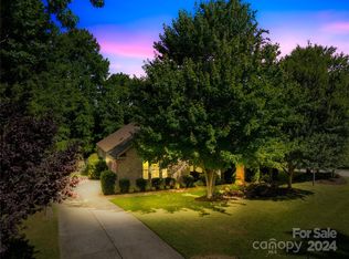 261 Treetops Dr, Stanley, NC 28164