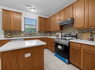 10640 Bluestone Rd, Fort Worth, TX 76108