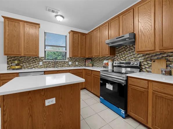 10640 Bluestone Rd, Fort Worth, TX 76108