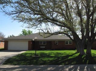 4913 Yale St, Amarillo, TX 79109