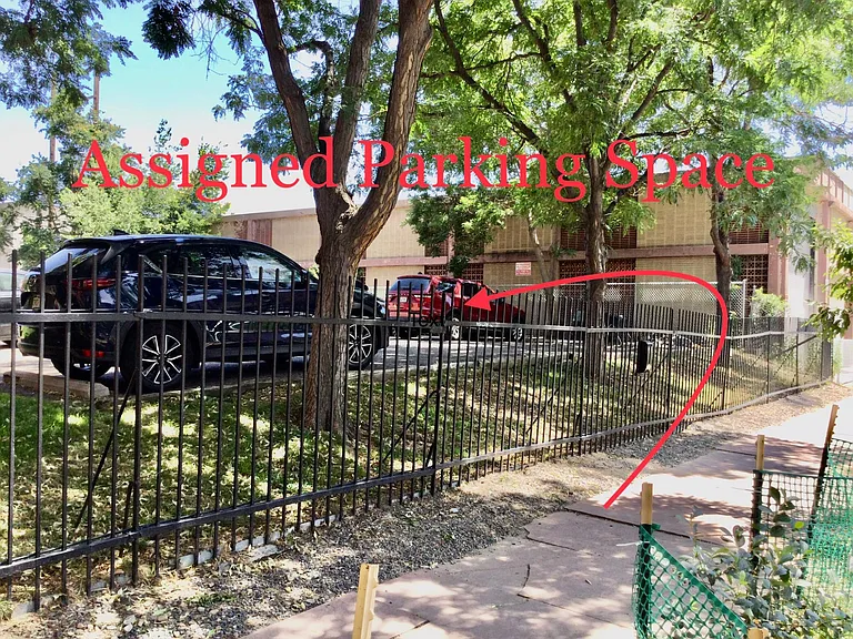 1376 N Pearl St #301 — Photo 41