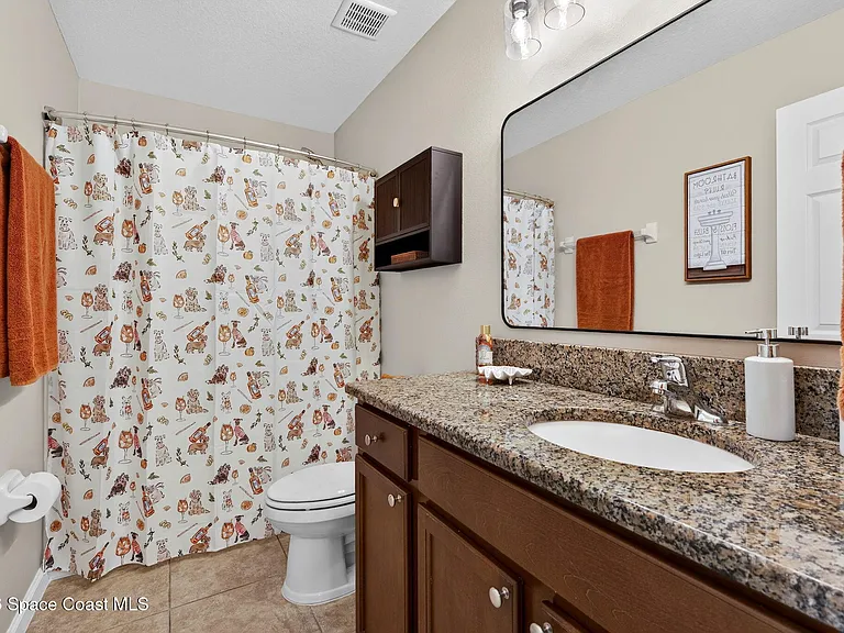 2515 Revolution St #103 — Photo 27