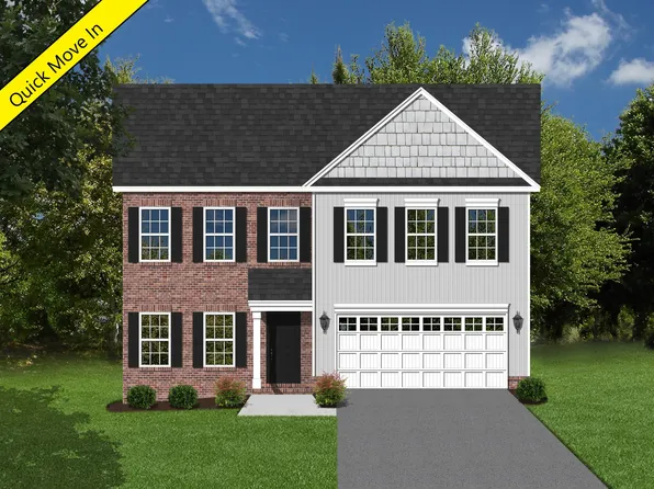 2701 Russlen Dr, Salem, VA 24153