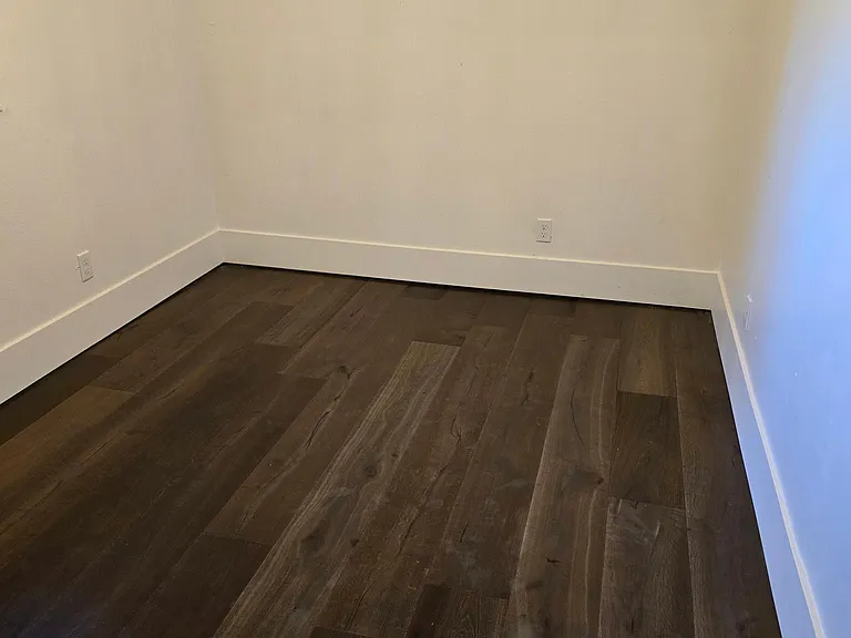 452 S Main St — Photo 14