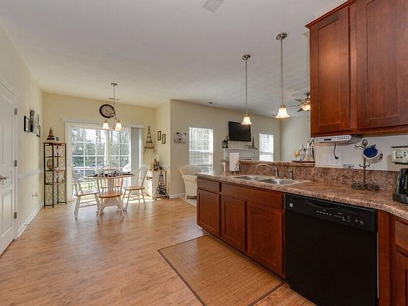 5th image of 24224 John Henry St