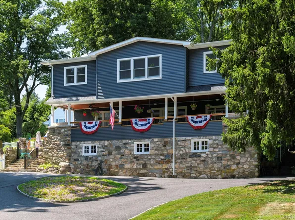 71 W Lake Boulevard, Mahopac, NY 10541