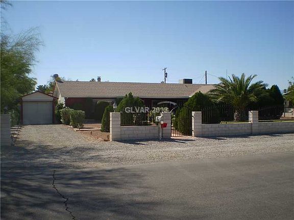 2nd image of 4909 Eugene Ave