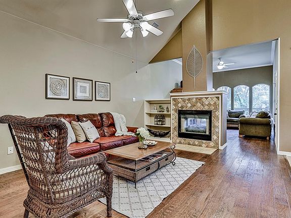 3rd image of 2111 Winding Creek Dr
