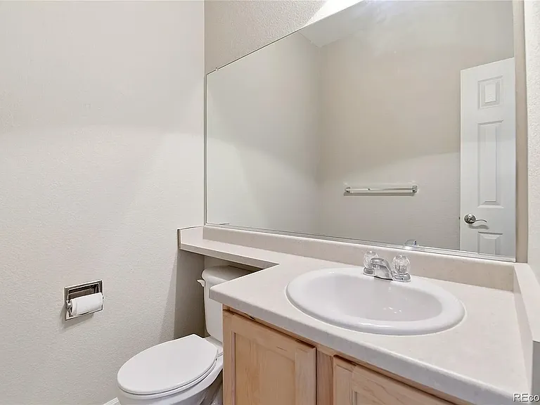 4031 S Odessa St — Photo 8