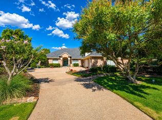 702 Pintail Ct, Granbury, TX 76049