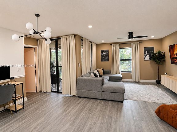 2nd image of 4761 NW 22nd St #42111