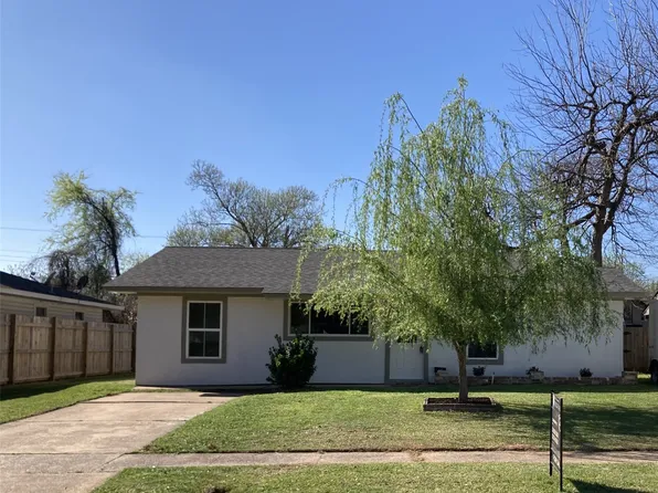 1805 Southview Dr, Bossier City, LA 71112