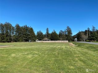 3 Christmas Ln, Eastsound, WA 98245