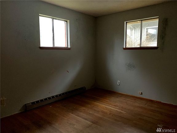 4th image of 231 Blass Ave SE